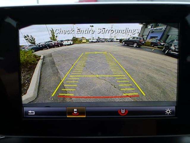 Mercedes-Benz C-Class 2017 photo 12